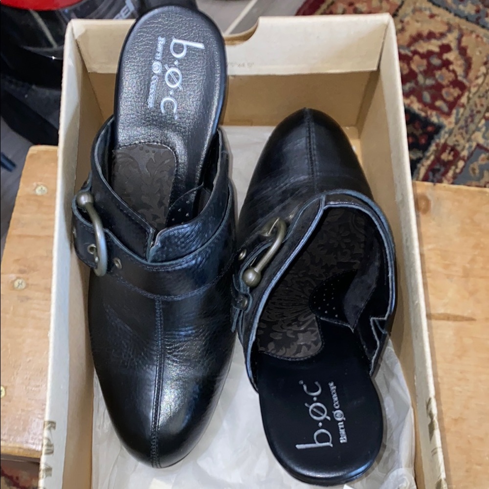 Women's Black Leather Shoes